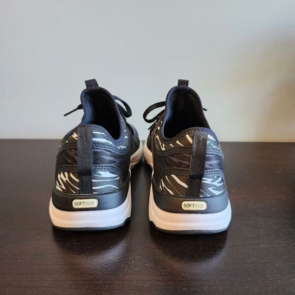 Puma Softride Sofia Women's Sneakers - Picture 9 of 11